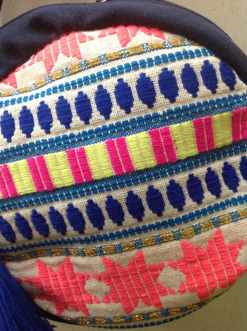 Jacquard Dhapli Bag - Image 3