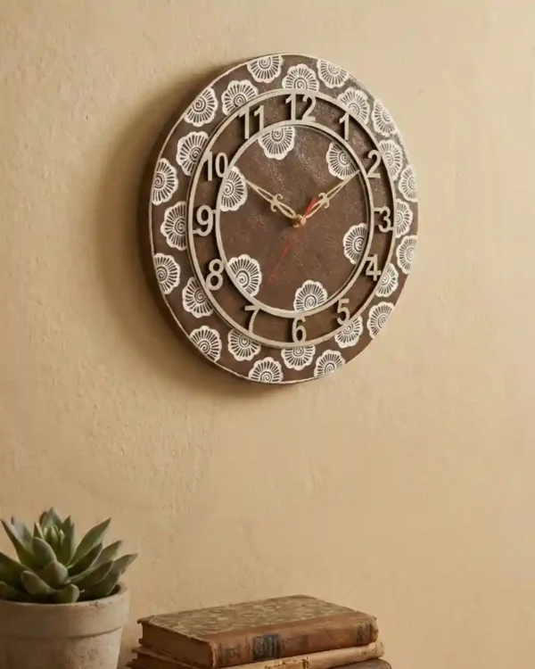 Gomaya - Wall Clock