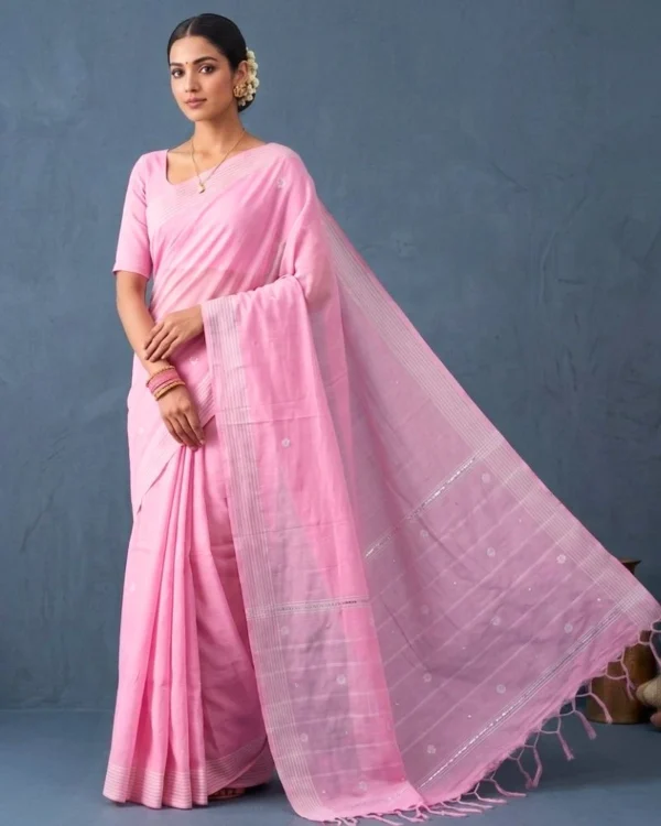 हल्का गुलाबी आरी + बूटी साड़ी