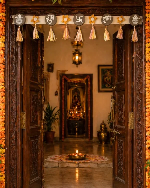Jute Bandhanvaar (Yellow Tassels)