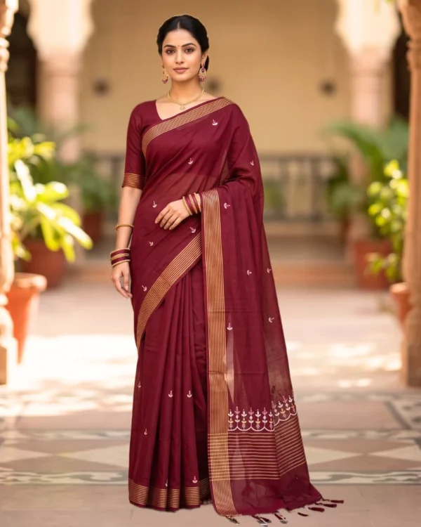 Reshmi Vatika Aari Saree